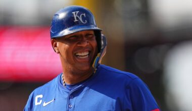 Phillies clinch fourth straight playoff berth despite 10-3 loss to Royals, who get 5 RBIs from Perez