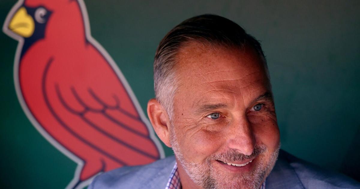 Baseball writer Derrick Goold fields your questions now in live Cardinals chat