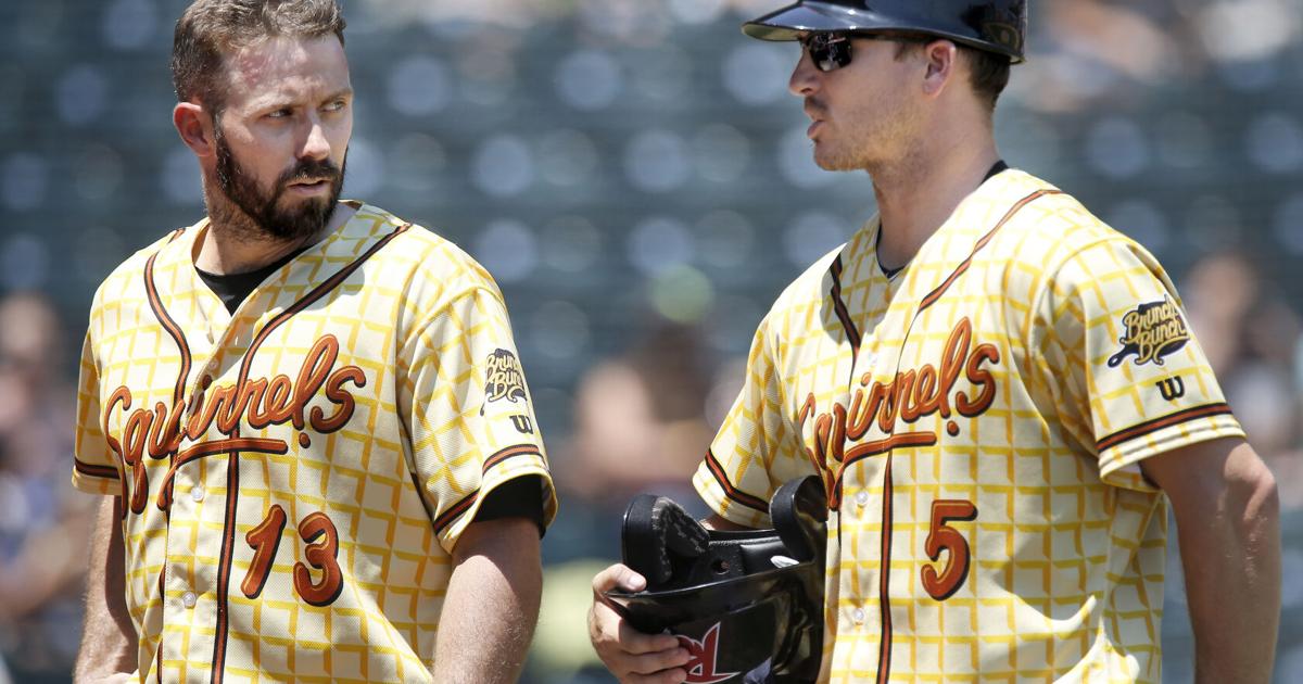 Giants like arrangement with Richmond, Flying Squirrels