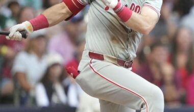 Marsh's go-ahead single in 9th lifts Phillies over Brewers 10-8 | Baseball