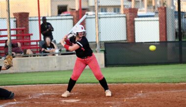 Demons get back to winning ways in district play | Sports