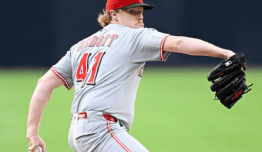 Reds rally past Padres to close gap in wild-card race | National Sports