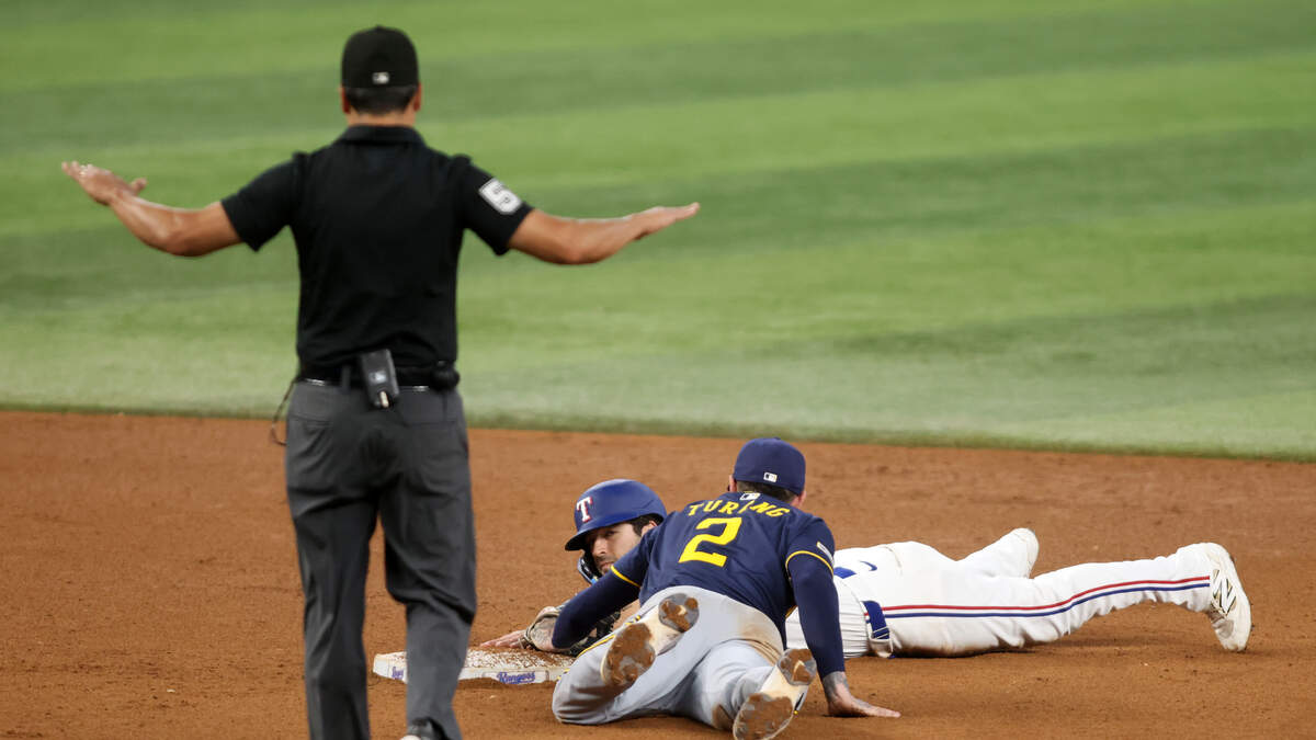 How to Watch Brewers vs. Cardinals: Streaming & TV on Sept. 12