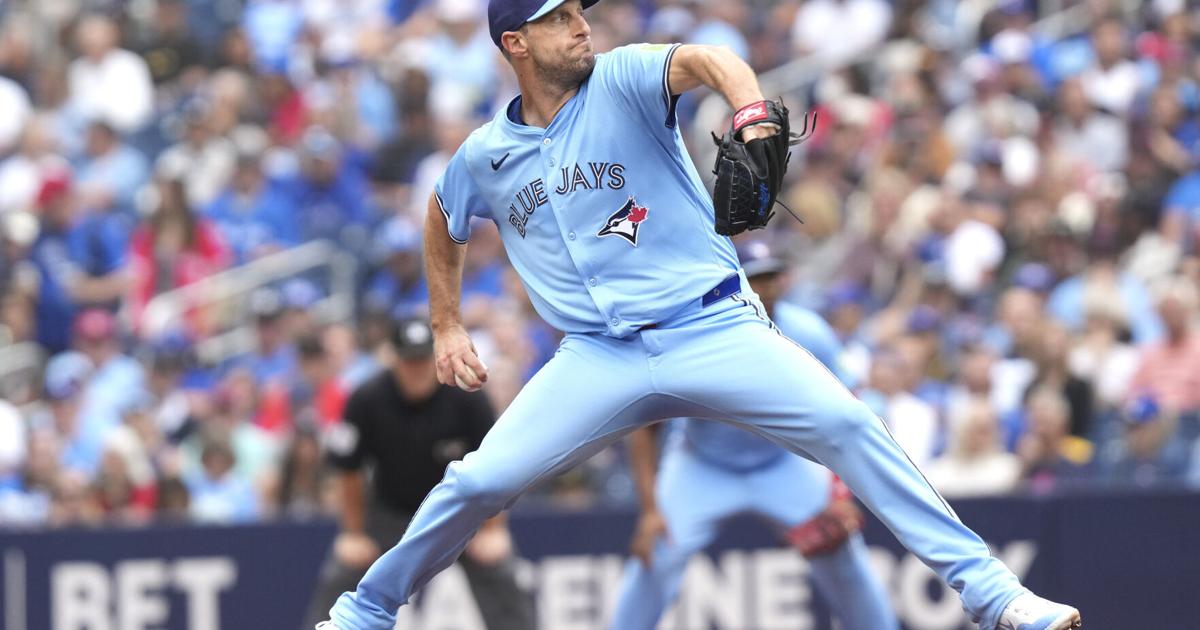 Kirk has game-winning sacrifice fly in ninth inning as Blue Jays rally to beat Orioles | Baseball