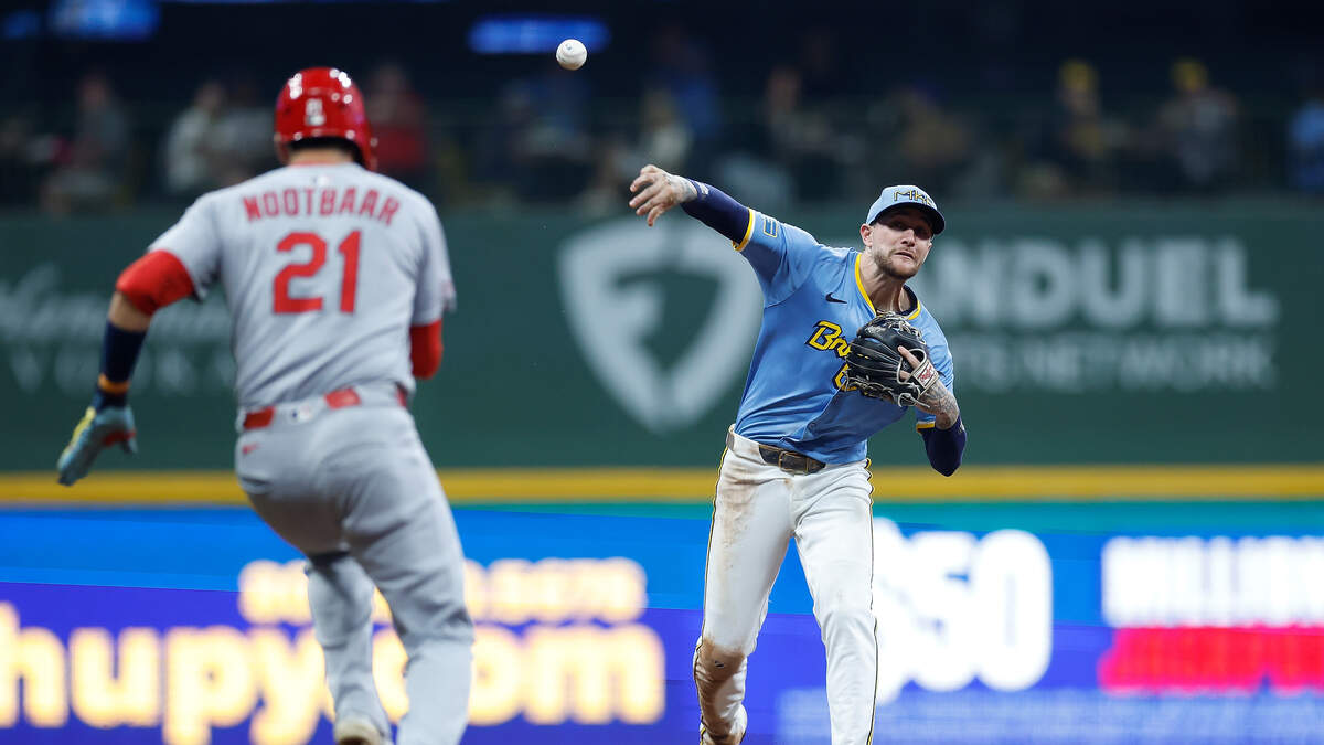 How to Watch Brewers vs. Cardinals: Streaming & TV on Sept. 14