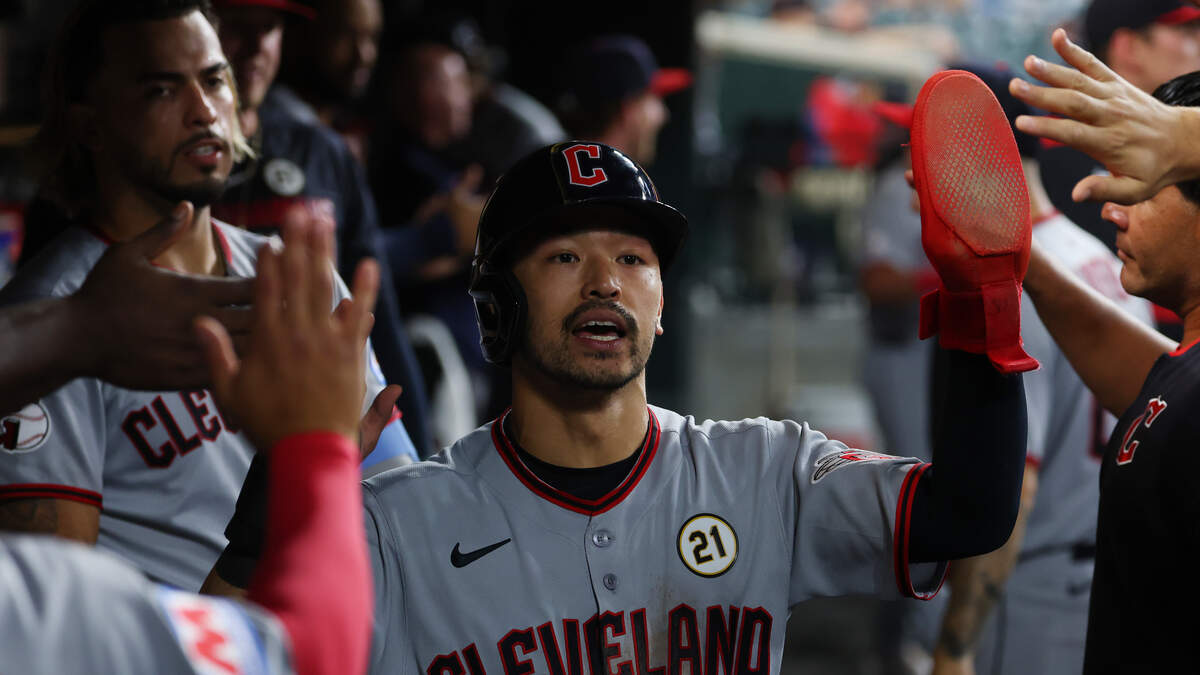 Guardians Edge Tigers In Series Opener