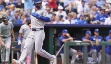 Blue Jays clinch playoff spot with 8-5 win over Royals | National Sports