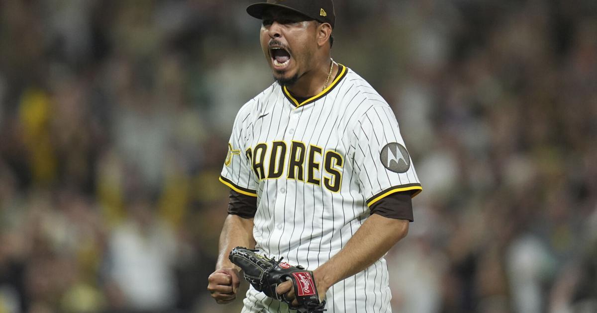 The Padres earn a playoff spot for the 4th time in 6 seasons | Sports