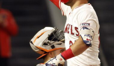 Mike Trout homers twice as Angels hand Astros a costly loss - The Daily Gazette