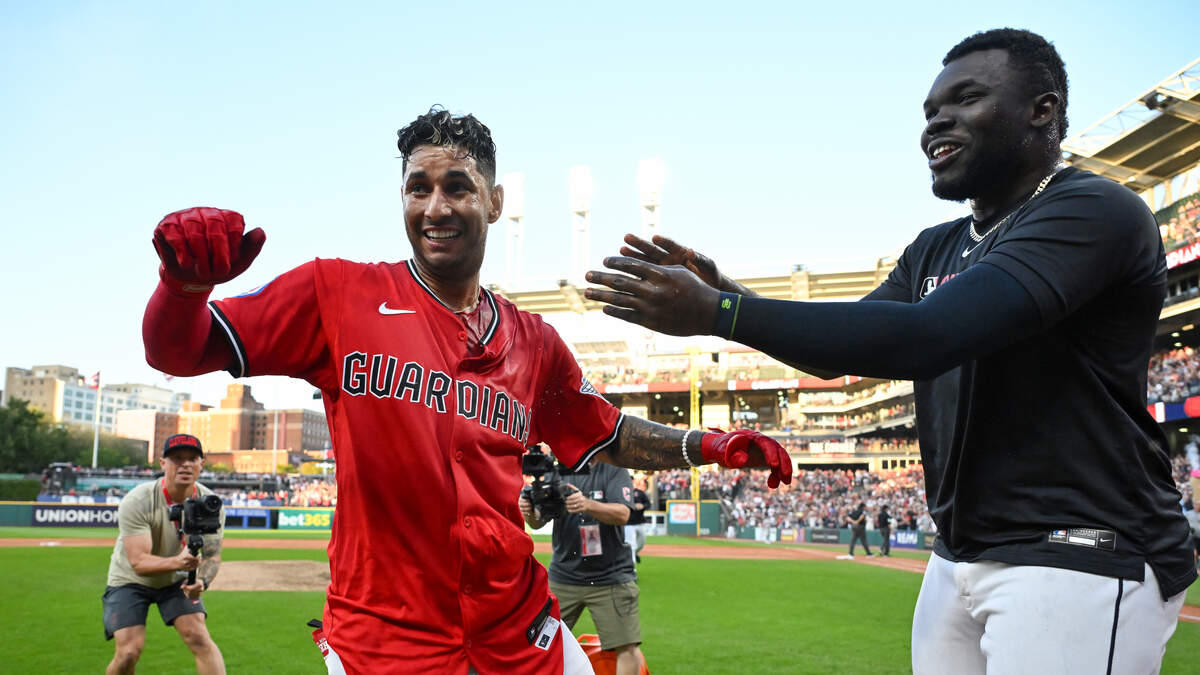 Guardians Walk-Off Rangers; Win AL Central