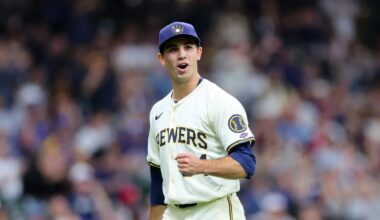 Latest injury updates on Brewers' Robert Gasser, Rhys Hoskins