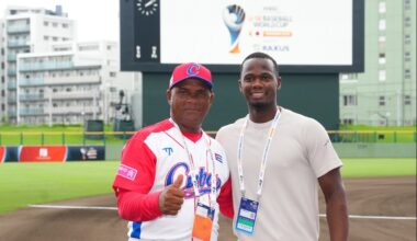 Cuban NPB Superstar Livan Moinelo visits National Team at WBSC U-18 Baseball World Cup