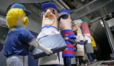 Brewers to host watch parties in Milwaukee, state for NLDS road games