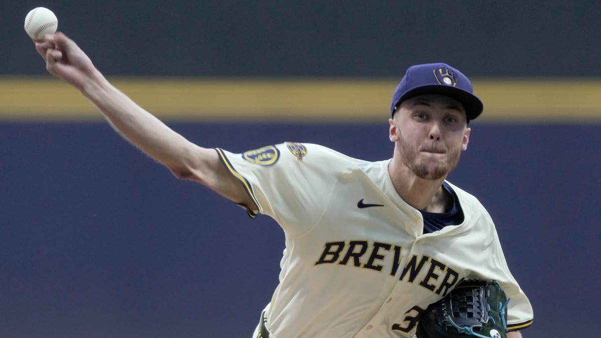 Milwaukee jumps on Bubba Chandler in the first