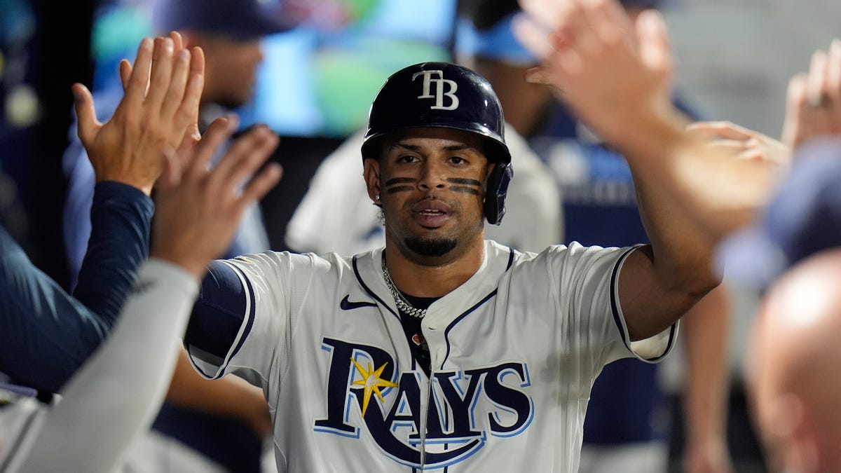 Rays in race for final wild-card with seventh straight win