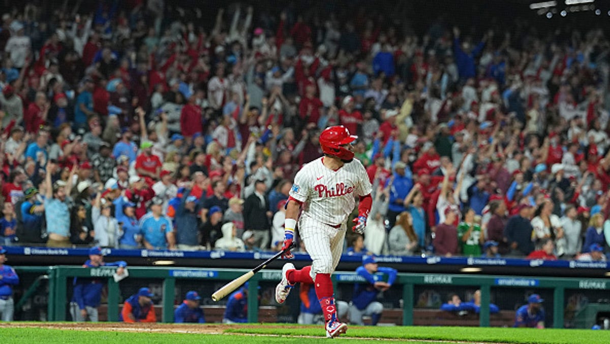 Phillies DH Kyle Schwarber has his first 50-homer MLB season