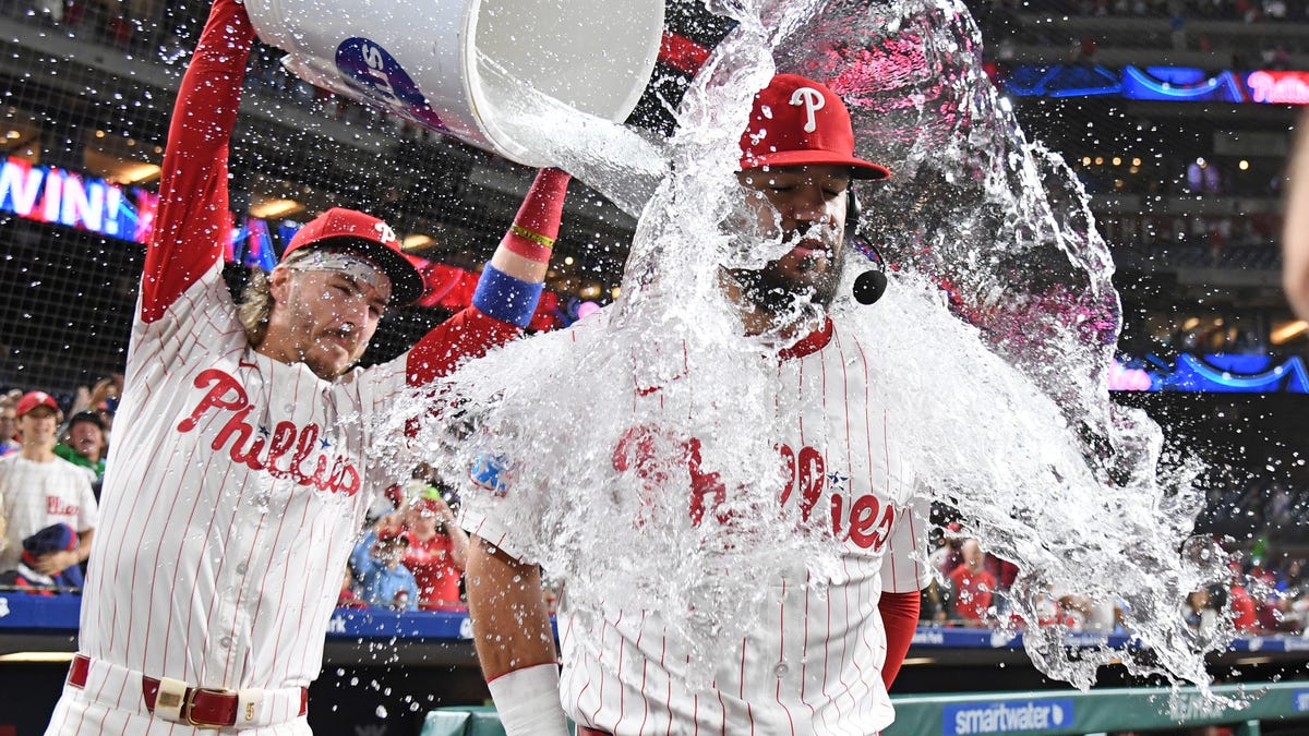 MLB wild card standings, 2025 playoff picture, bracket, AL and NL race