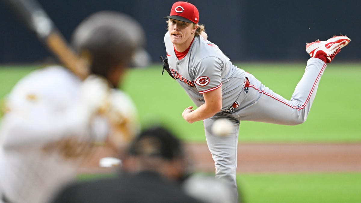 Cincinnati Reds closer to playoff spot after win over San Diego Padres