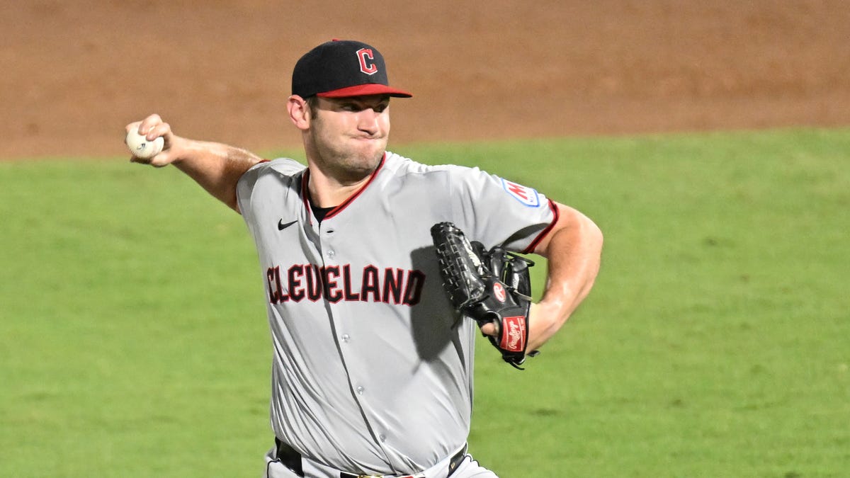 Royals at Guardians odds, picks and predictions