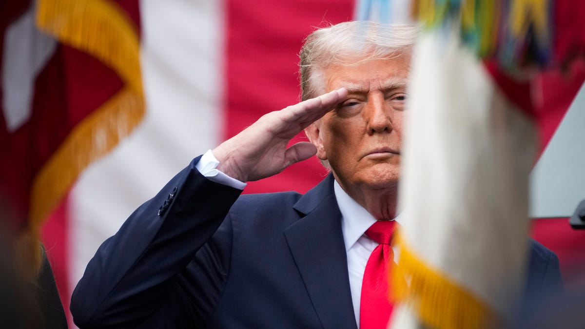 Watch Donald Trump visit Tigers vs Yankees on 9/11 anniversary