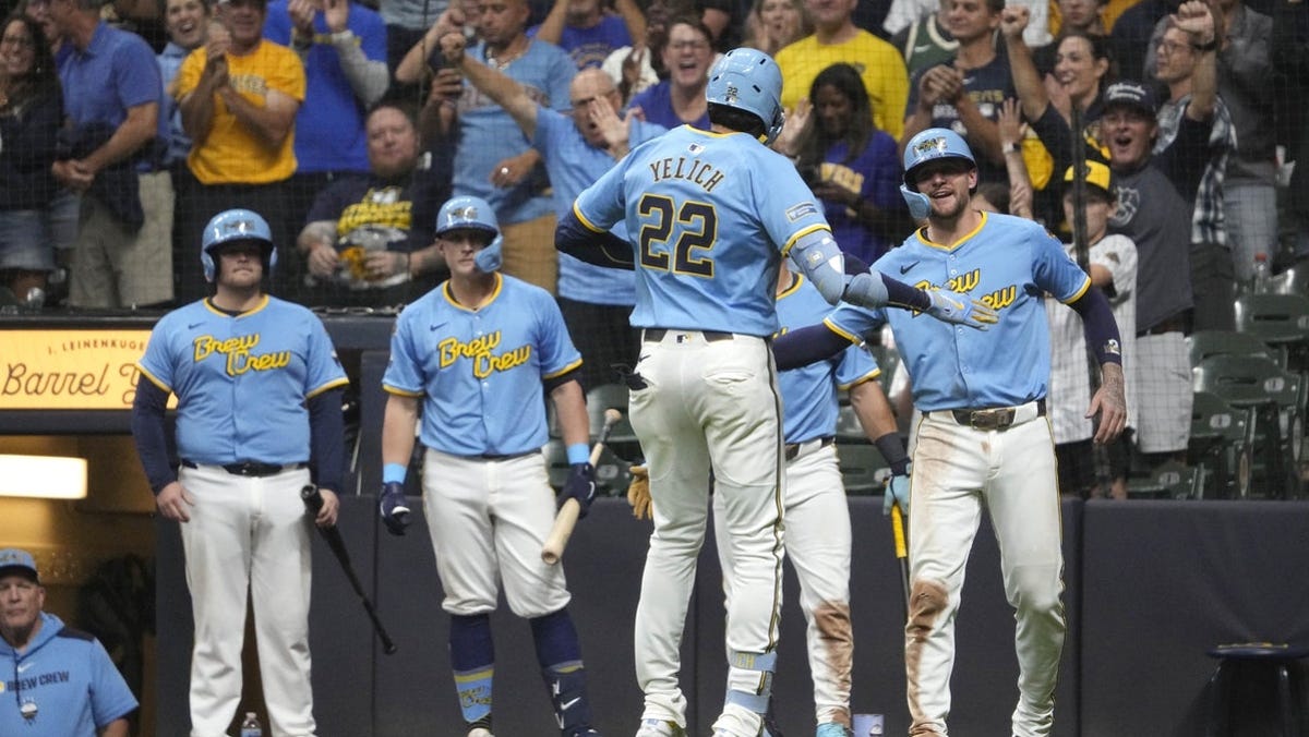 Brewers vs. Cardinals odds, tips and betting trends