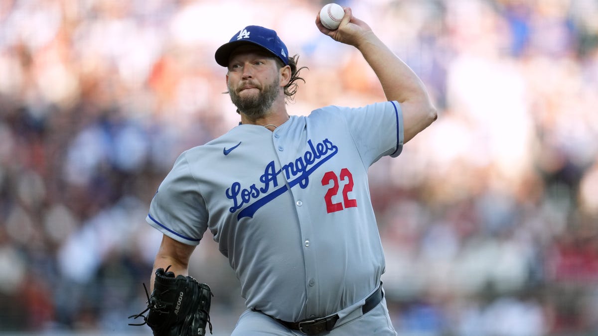 Giants at Dodgers odds, picks and predictions