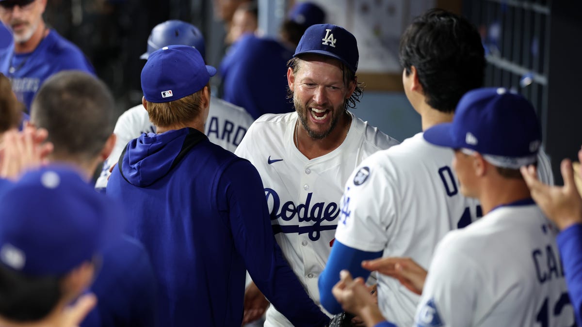 Will Clayton Kershaw make Los Angeles Dodgers' playoff roster?