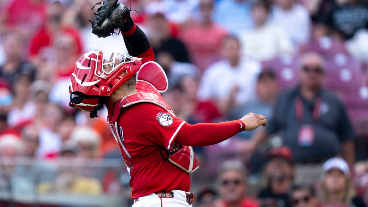 Reds' chances of making playoffs are still under 50%, some experts say