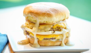 Brewers playoff games to get new food options at American Family Field