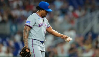 NL wild card race between Mets, Reds probably making Dodgers laugh