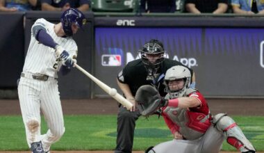 Brewers clinch home-field advantage in postseason after Phillies lose