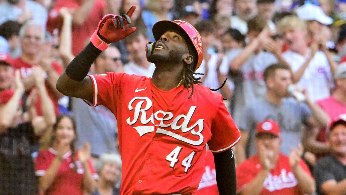 Reds clinch NL wild card spot as bumbling NY Mets miss MLB playoffs