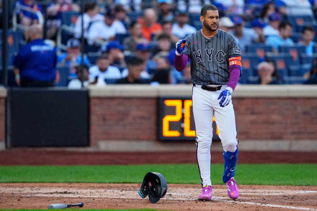 Mets bullpen implosion squanders Sproat's gem in loss to Rangers