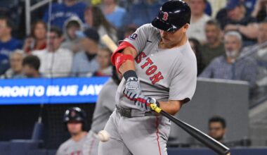 Red Sox grind out huge win over Blue Jays to strengthen playoff position