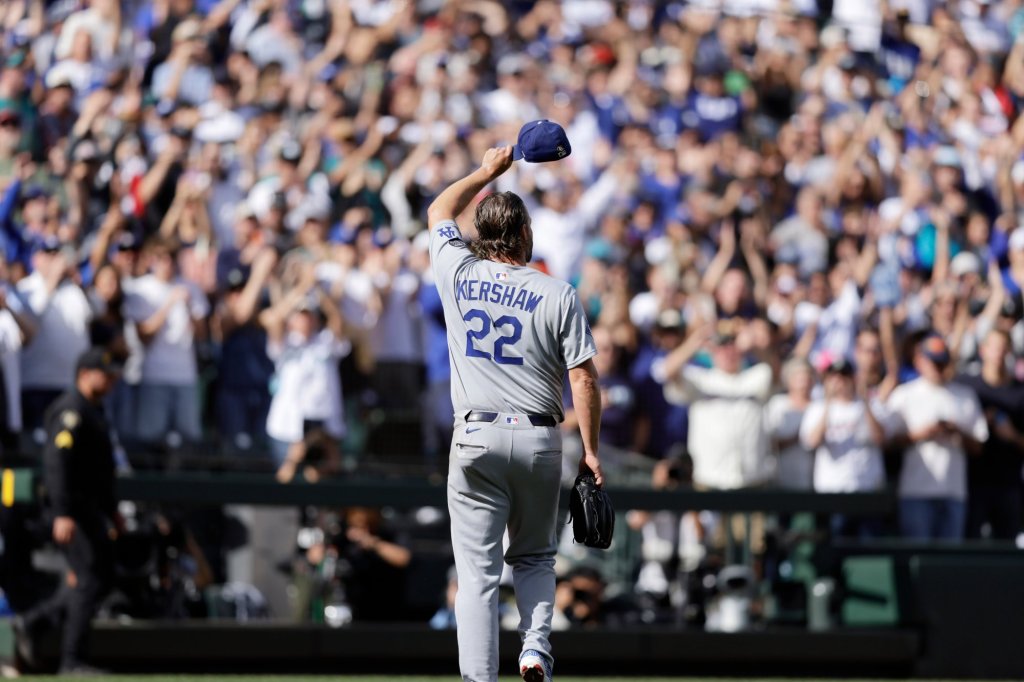 Clayton Kershaw goes out on high note, holds Mariners scoreless into 6th inning as Dodgers win – Orange County Register