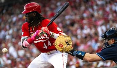 Cincinnati Reds' Elly De La Cruz (44) takes a pitch and is walked in the third inning of a baseball game against the Tampa Bay Rays, Saturday, July 26, 2025, in Cincinnati. (AP Photo/Michael Swensen)