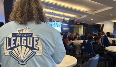 Royals step up to the plate for literacy, host fourth graders for reading event