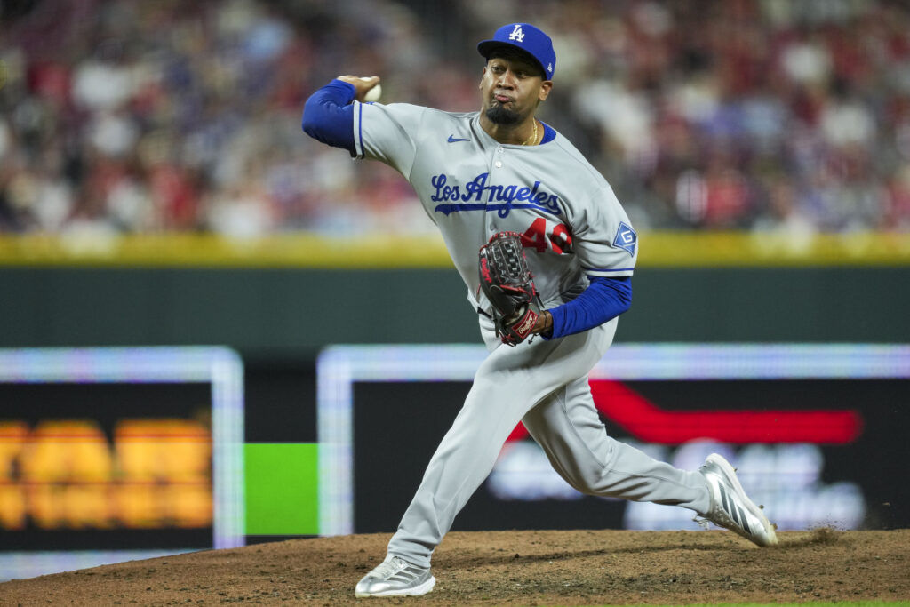 Dodgers Designate Alexis Díaz For Assignment