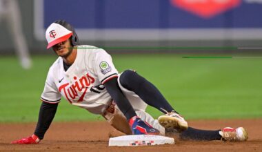 Yankees 10, Twins 5: Bombers Finally Manage to Run Away from Tired Twins - Twins