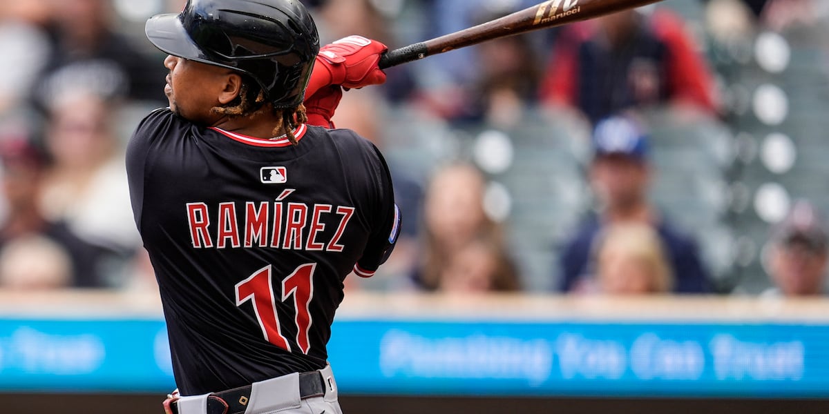 Guardians beat Twins for 9th straight win and move 1 1/2 games behind division lead