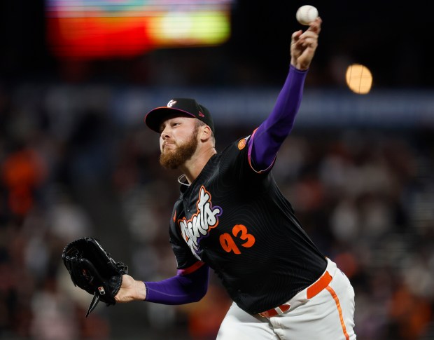 San Francisco Giants starting pitcher Matt Gage (93) throws against...