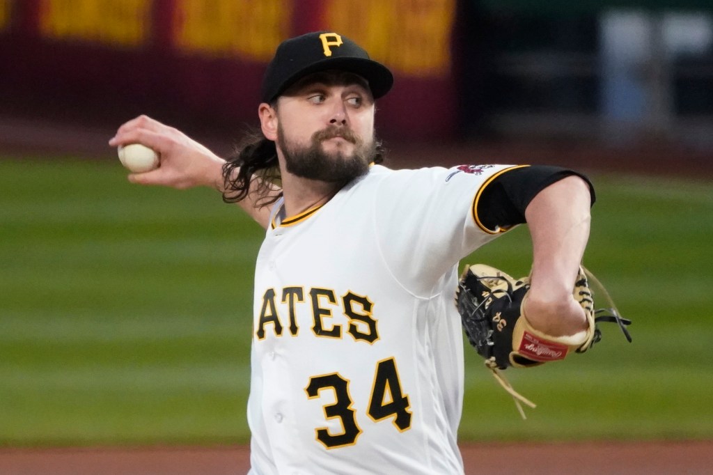 SF Giants add JT Brubaker, Grant McCray as rosters expand to 28