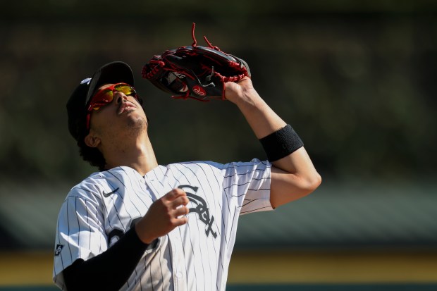Chicago White Sox third base Miguel Vargas (20) catches a pop-up during the seventh inning against the Baltimore Orioles at Rate Field on Wednesday, Sept. 17, 2025. (Eileen T. Meslar/Chicago Tribune)