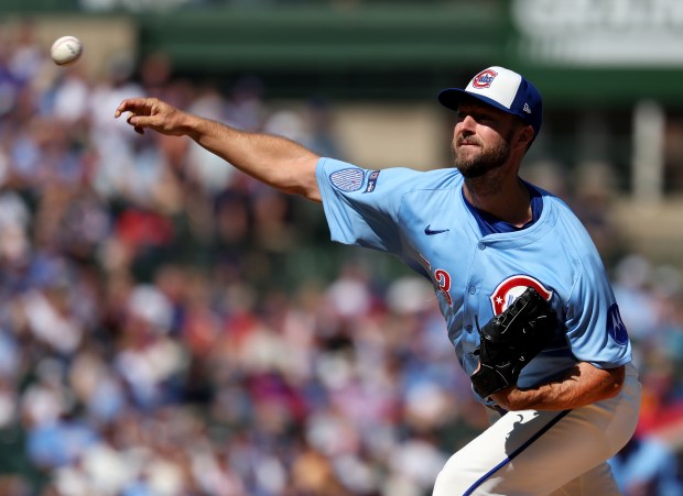 Cubs starter Colin Rea delivers against the Cardinals in the first inning on Sept. 26, 2025, at Wrigley Field. (Chris Sweda/Chicago Tribune)