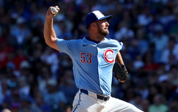 Chicago Cubs starting pitcher Colin Rea (53) delivers to the St. Louis Cardinals in the sixth inning of a game at Wrigley Field in Chicago on Sept. 26, 2025. (Chris Sweda/Chicago Tribune)