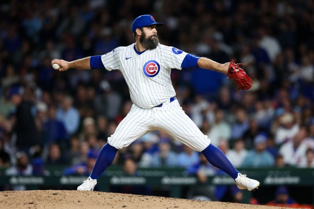 Chicago Cubs pitcher Andrew Kittredge (59) pitches during the seventh inning against the New York Mets at Wrigley Field Tuesday Sept. 23, 2025, in Chicago. (Armando L. Sanchez/Chicago Tribune)