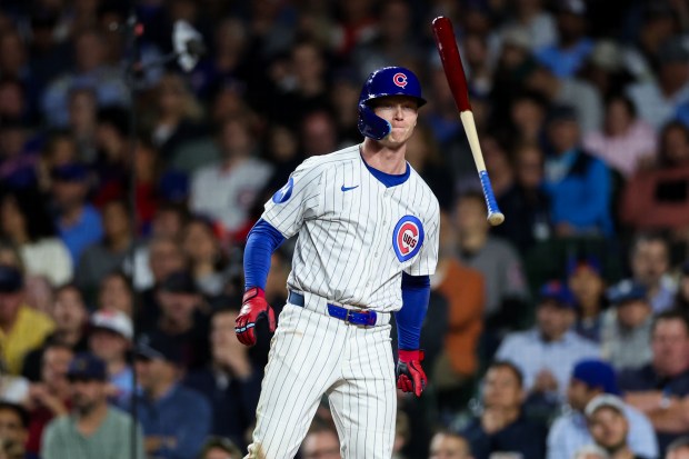 Chicago Cubs outfielder Pete Crow-Armstrong (4) throws his bat after striking out during the seventh inning against the New York Mets at Wrigley Field Tuesday Sept. 23, 2025, in Chicago. (Armando L. Sanchez/Chicago Tribune)
