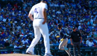 Moisés Ballesteros hits 1st MLB home run in loss