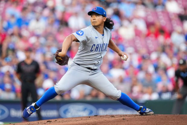 Chicago Cubs pitcher Shota Imanaga throws during the first inning of a baseball game against the Cincinnati Reds, Friday, Sept. 19, 2025, in Cincinnati. (AP Photo/Jeff Dean)
