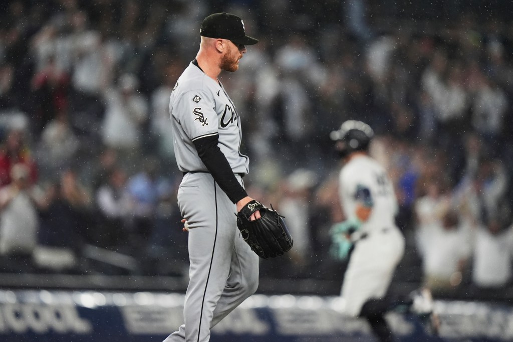 Chicago White Sox reach 100 losses for 3rd consecutive season